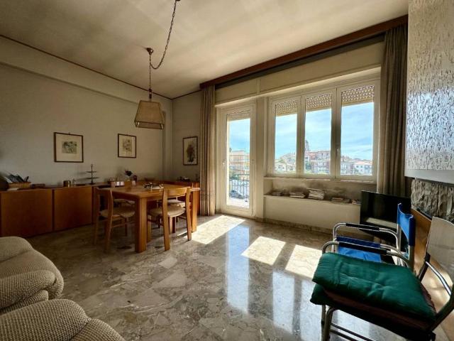 Appartamento in vendita a Marche, Ancona