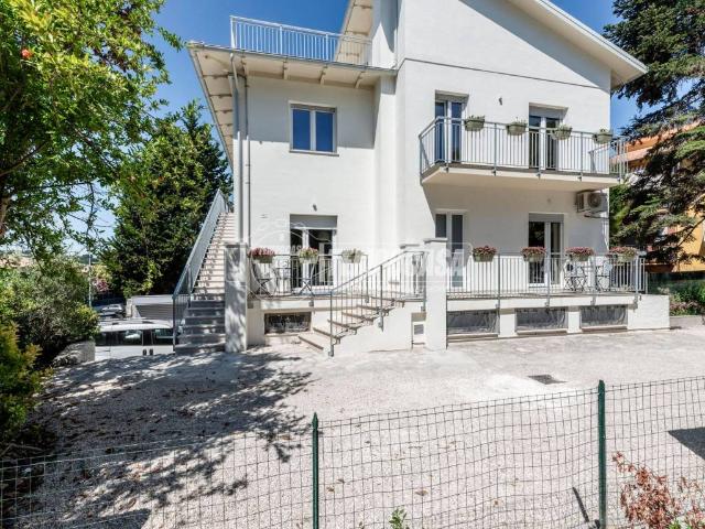 Appartamento in vendita a Marche, Ancona