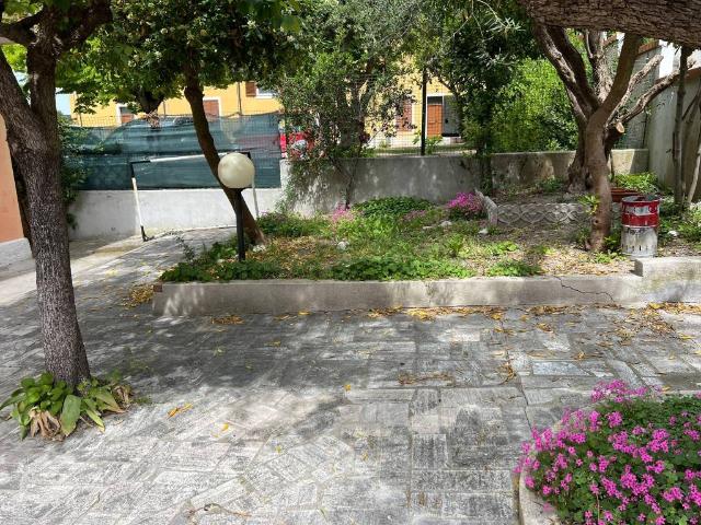 Appartamento in vendita a Sirolo, Ancona