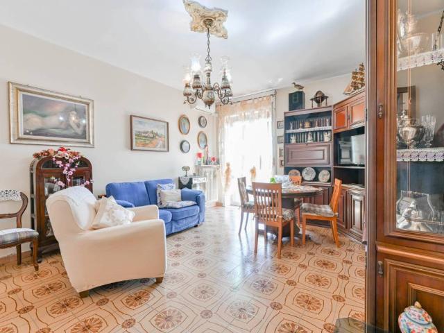 Appartamento in vendita a Siziano, Lombardia