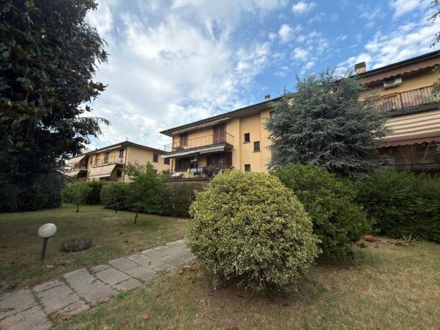 Appartamento in vendita a Siziano, Lombardia