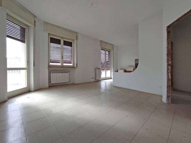 Appartamento in vendita a Piemonte, Novara