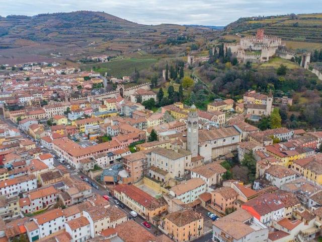 Appartamento in vendita a Soave, Veneto