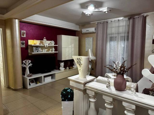 Appartamento in vendita a Solarino, Siracusa