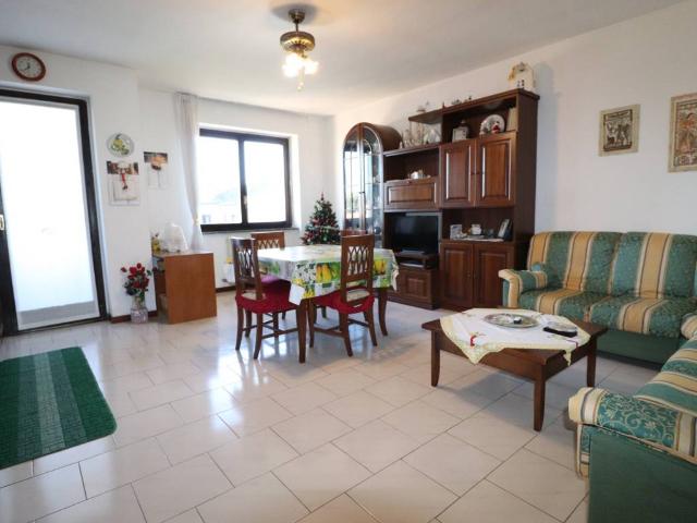 Appartamento in vendita a Cascina Borromeo, Solaro