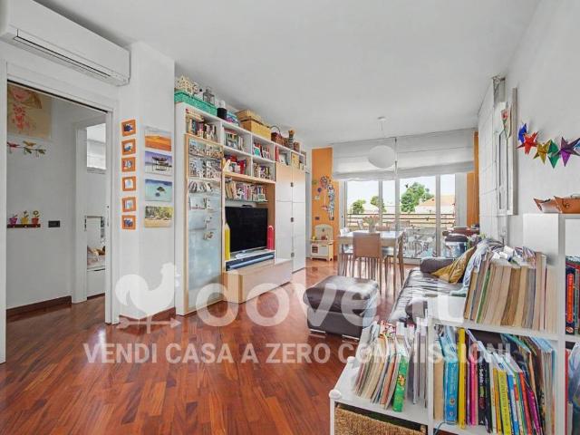 Appartamento in vendita a Solaro, Lombardia