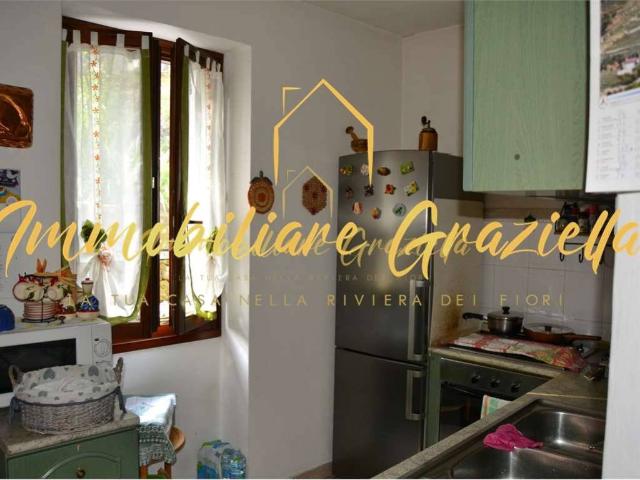 Appartamento in vendita a Soldano, Liguria