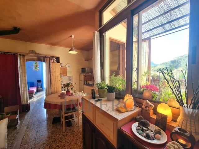 Appartamento in vendita a Soldano, Liguria