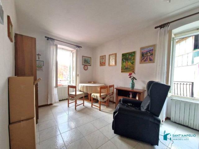 Appartamento in vendita a Soldano, Liguria