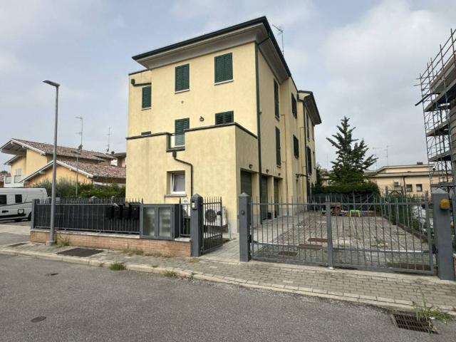 Appartamento in vendita a Soliera, Modena