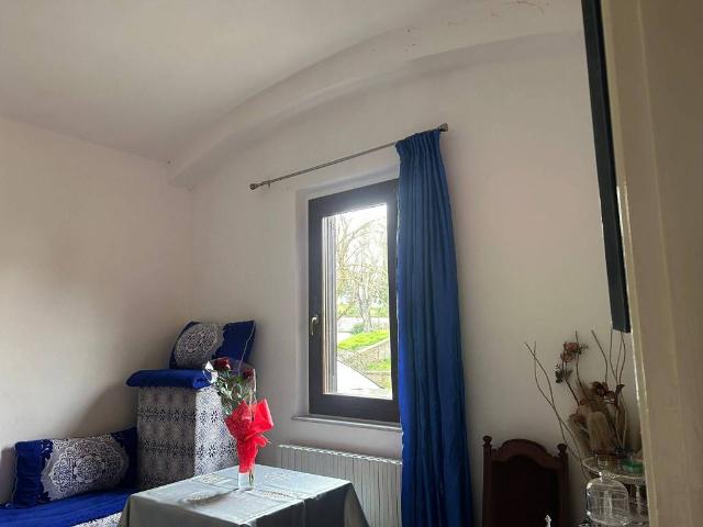 Appartamento in vendita a Medesano, Fornovo Di Taro