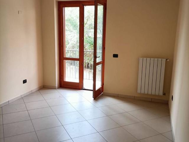 Appartamento in vendita a Montoro, Campania