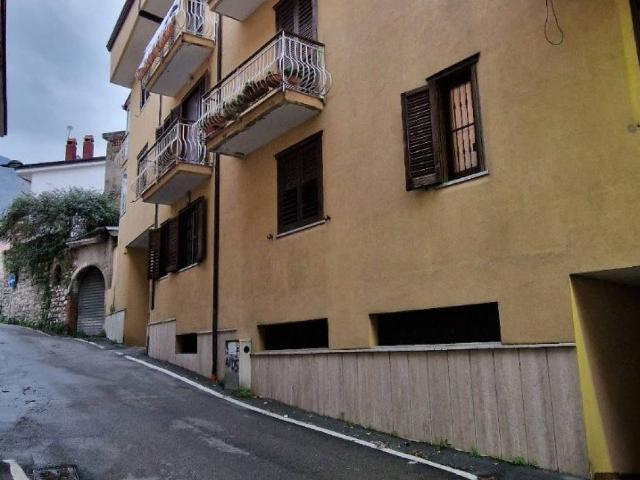 Appartamento in vendita a Solofra, Campania