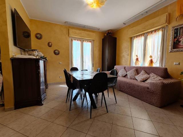 Appartamento in vendita a Somaglia, Lodi