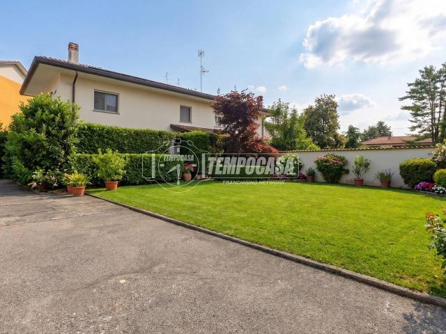Appartamento in vendita a Mezzana, Somma Lombardo