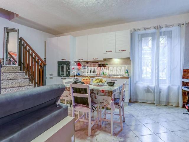 Appartamento in vendita a Mezzana, Somma Lombardo