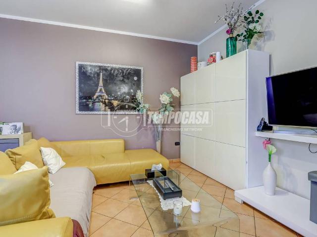 Appartamento in vendita a Mezzana, Somma Lombardo