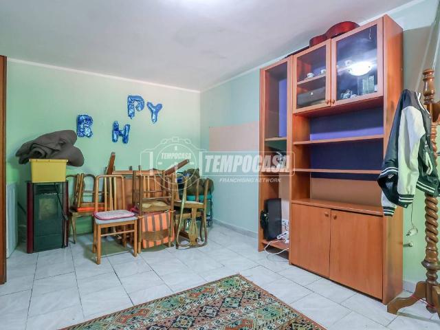 Appartamento in vendita a Mezzana, Somma Lombardo