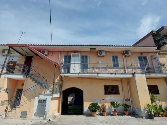 Appartamento in vendita a Somma Vesuviana, Campania