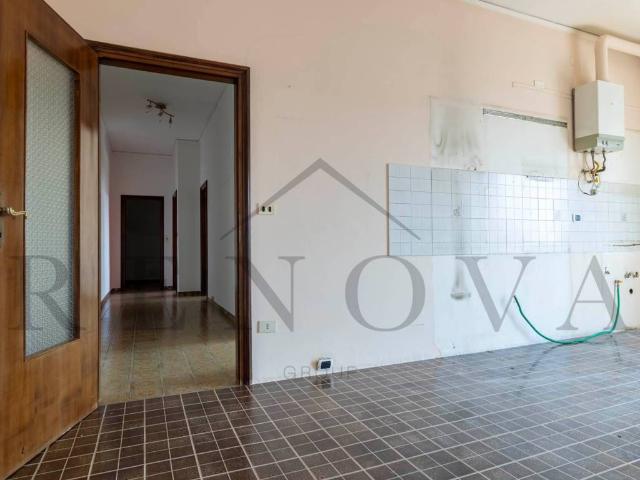 Appartamento in vendita a Sommacampagna, Veneto