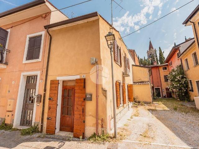Appartamento in vendita a Sommacampagna, Verona