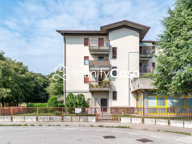 Appartamento in vendita a Sommacampagna, Verona