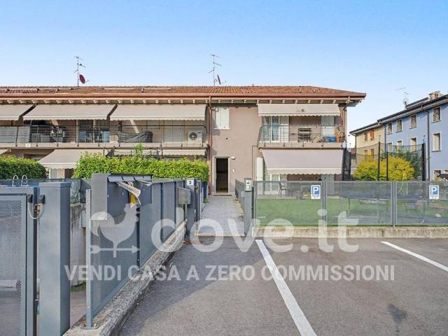 Appartamento in vendita a Sommacampagna, Veneto