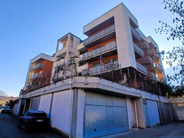 Appartamento in vendita a Campoledro, Sondrio