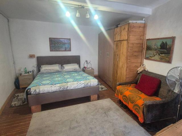 Appartamento in vendita a Sondrio, Lombardia