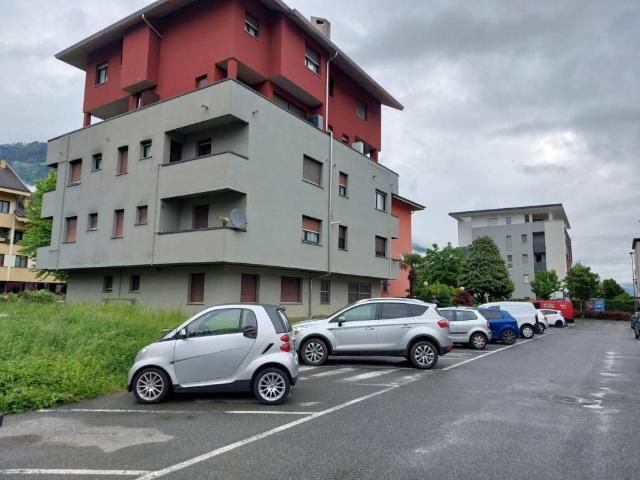 Appartamento in vendita a Sondrio, Lombardia