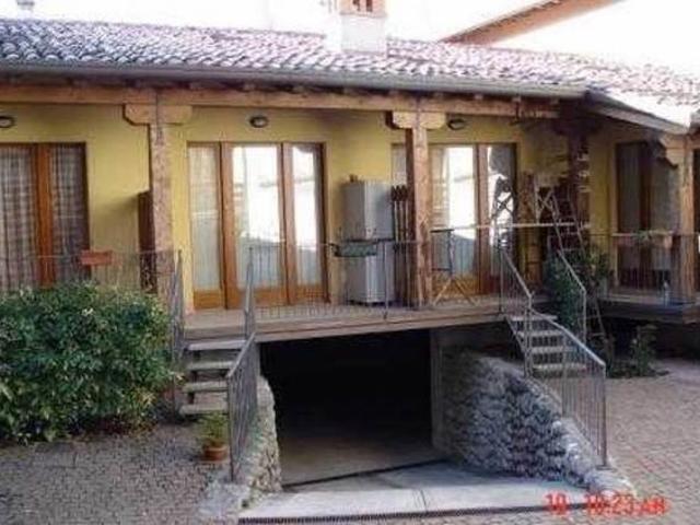 Appartamento in vendita a Songavazzo, Lombardia