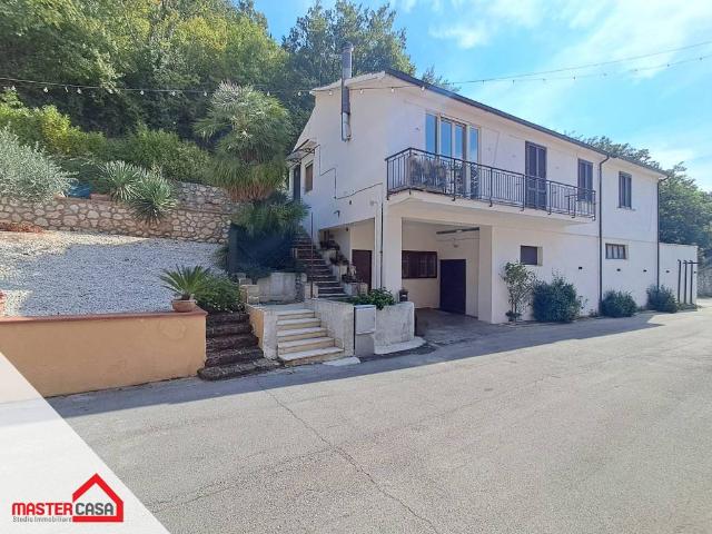Appartamento in vendita a Sora, Frosinone