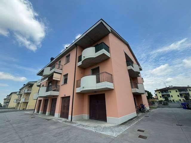 Appartamento in vendita a Soragna, Reggio Emilia