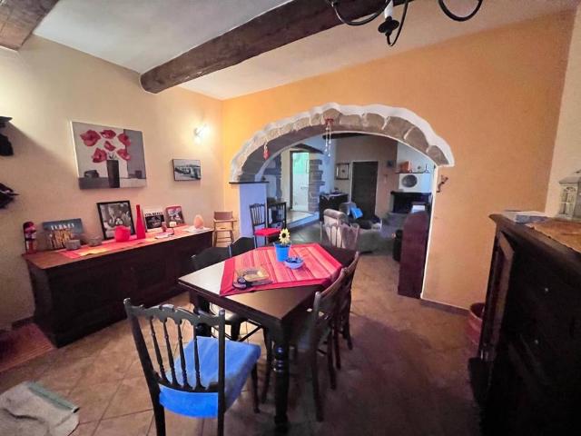 Appartamento in vendita a Unione di Comuni Montani Colline del Fiora, Sorano