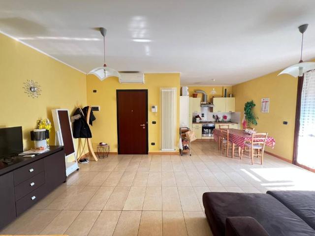 Appartamento in vendita a Sorbolo Mezzani, Mezzani