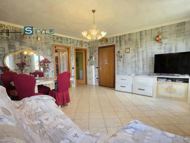 Appartamento in vendita a Mezzano Superiore, Parma