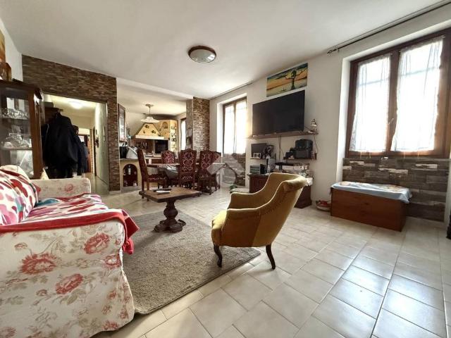 Appartamento in vendita a Soresina, Lombardia