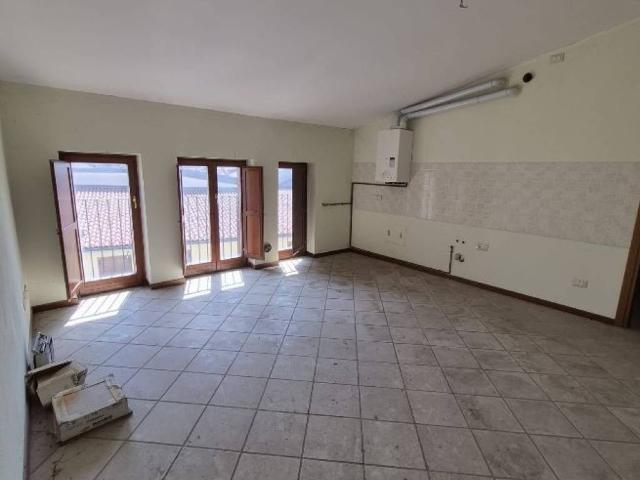 Appartamento in vendita a Soresina, Lombardia