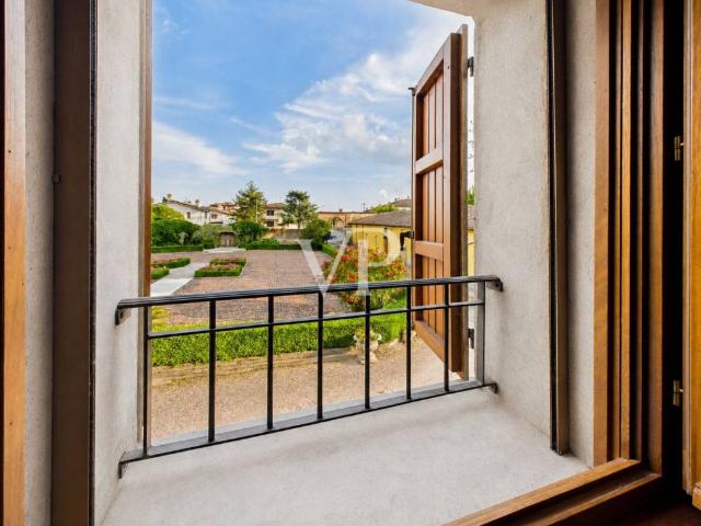 Appartamento in vendita a Sorgà, Veneto