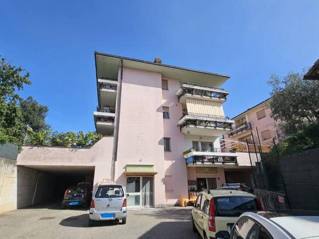 Appartamento in vendita a Soriano Nel Cimino, Lazio