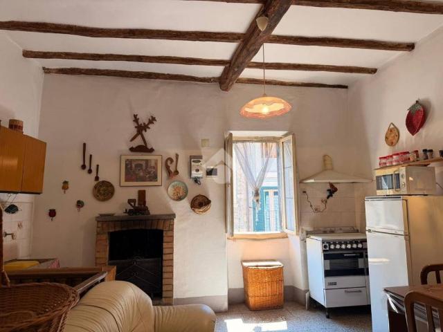 Appartamento in vendita a Soriano Nel Cimino, Lazio