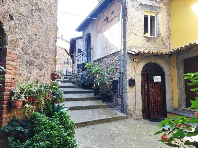 Appartamento in vendita a Soriano Nel Cimino, Lazio