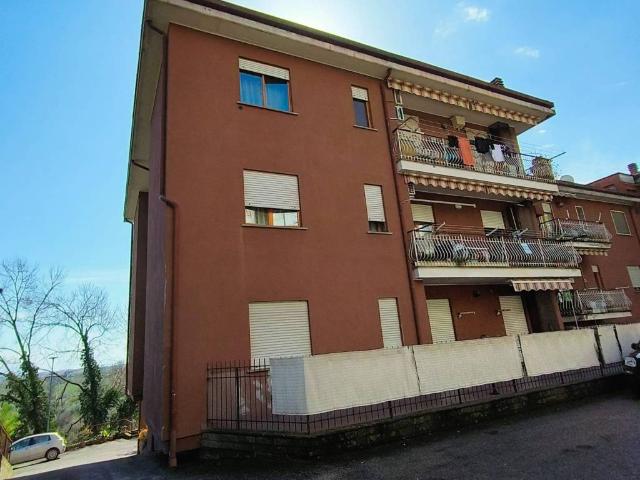 Appartamento in vendita a Soriano Nel Cimino, Lazio