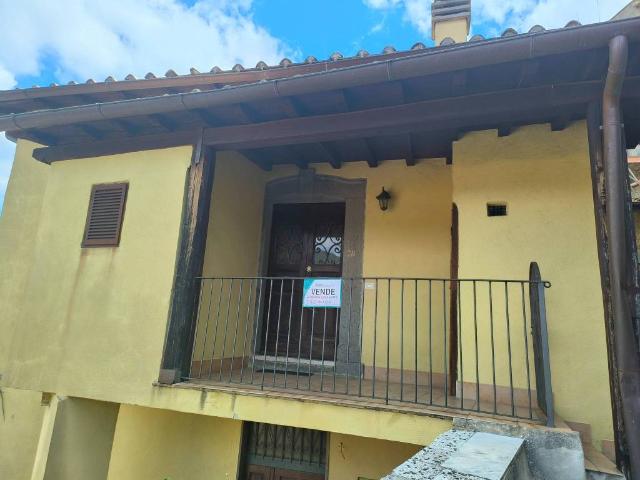 Appartamento in vendita a Soriano Nel Cimino, Lazio