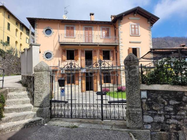 Appartamento in vendita a Sormano, Lombardia