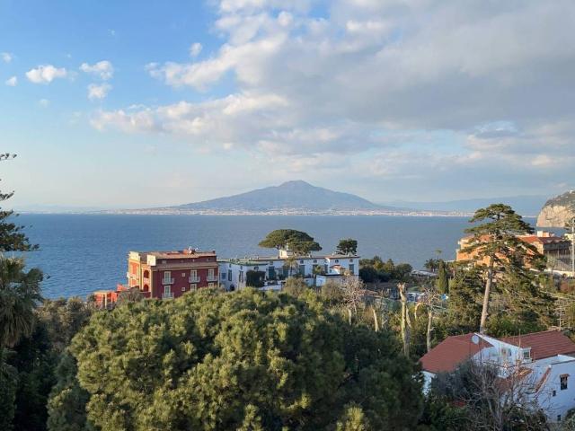 Appartamento in vendita a Sorrento, Campania