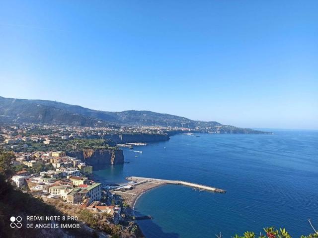 Appartamento in vendita a Sorrento, Campania