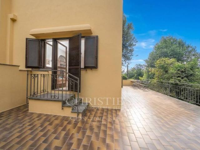 Villa Indipendente in vendita a Marina Piccola, Sorrento