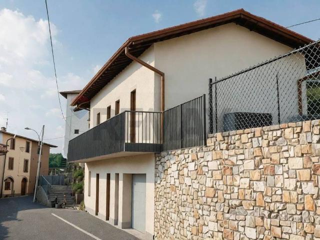 Appartamento in vendita a Sotto Il Monte Giovanni, Lombardia