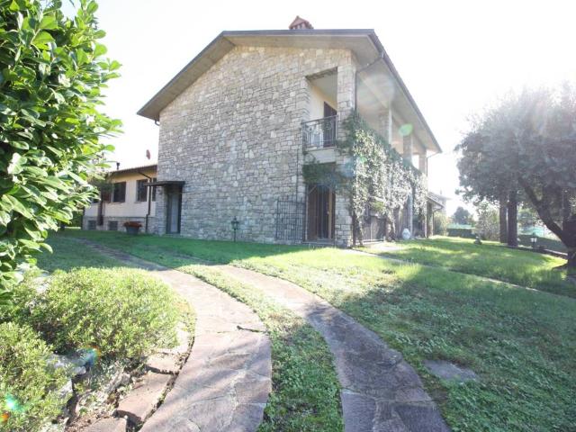 Appartamento in vendita a Corna, Sotto Il Monte Giovanni